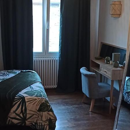 Petite Maison De Bourg Proche A84 Ducey-Les Cheris Ngoại thất bức ảnh