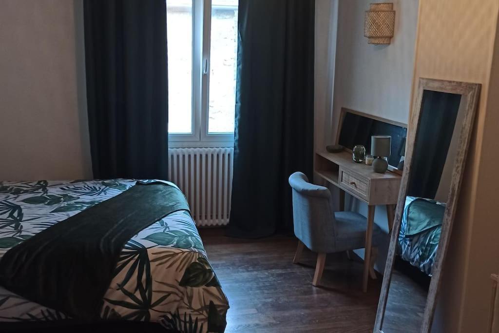 Petite Maison De Bourg Proche A84 Ducey-Les Cheris Ngoại thất bức ảnh